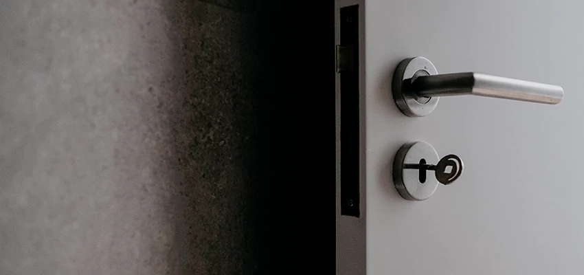 Front Door Handle Repair And Installation in Boyes Hot Springs, CA